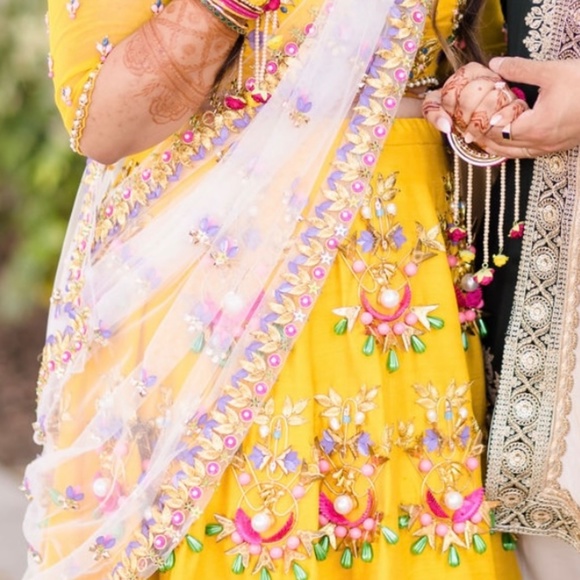 Papa Don’t Preach HEAVY lehnga - Picture 3 of 5